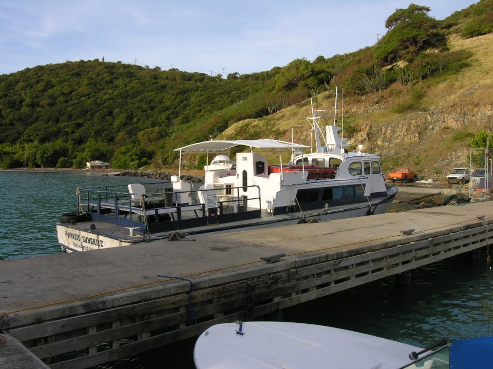 The ferry that will take me to West End [Click for larger picture (1280 &times; 960)]