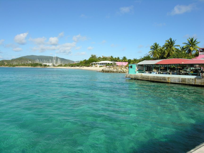 Looking At Spanish Town from the pier in front of the Dock Side Bar and Grill [Click for larger picture (1600 &times; 1200)]